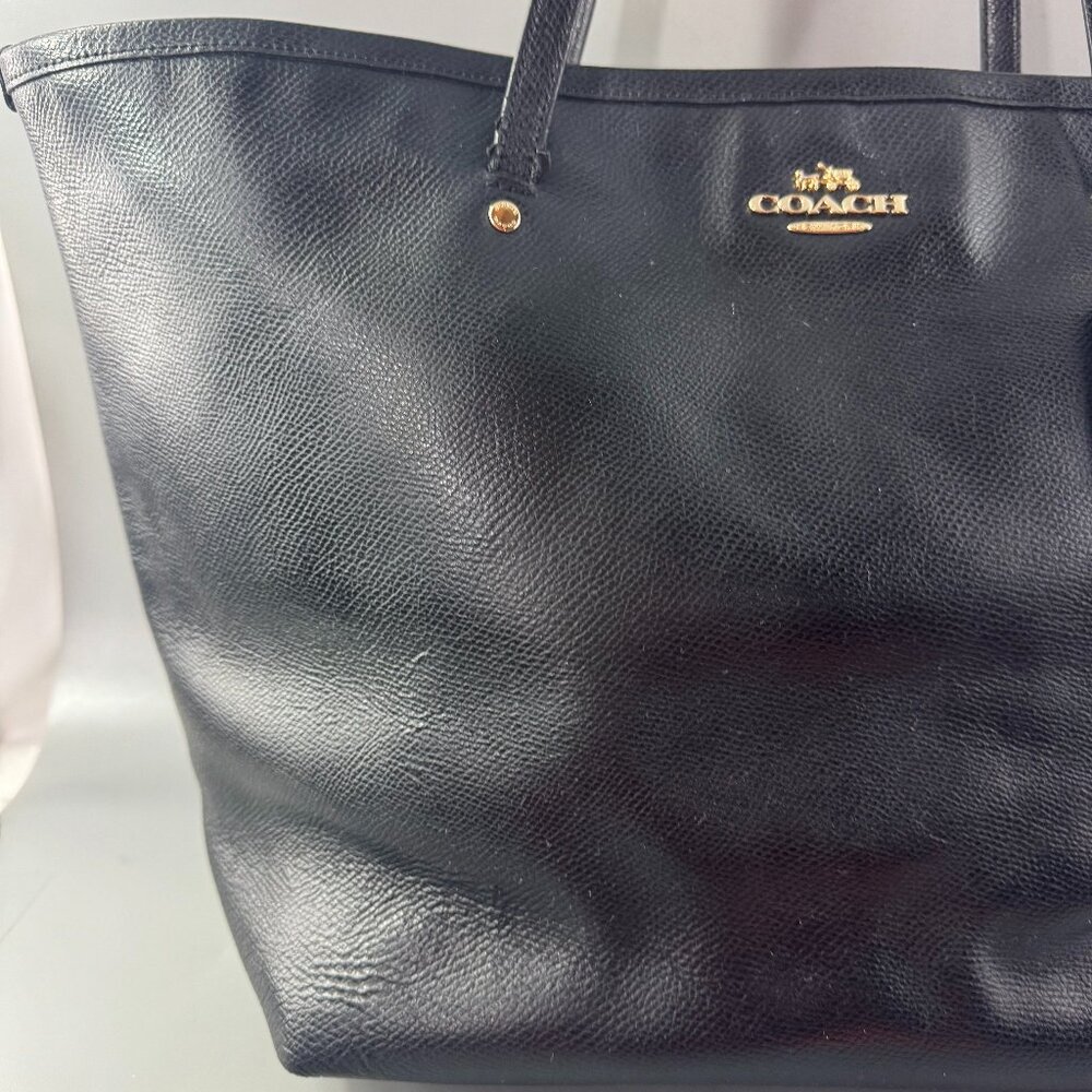 Authentic Coach # F34099 Black Leather Crossgrain Large Taxi Tote Bag - Picture 2 of 13